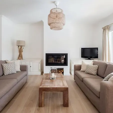 Villa Beautiful Newly Renovated In 2024 On Portuguese