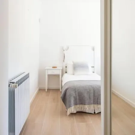 Beautiful Newly Renovated In 2024 On Portuguese Willa